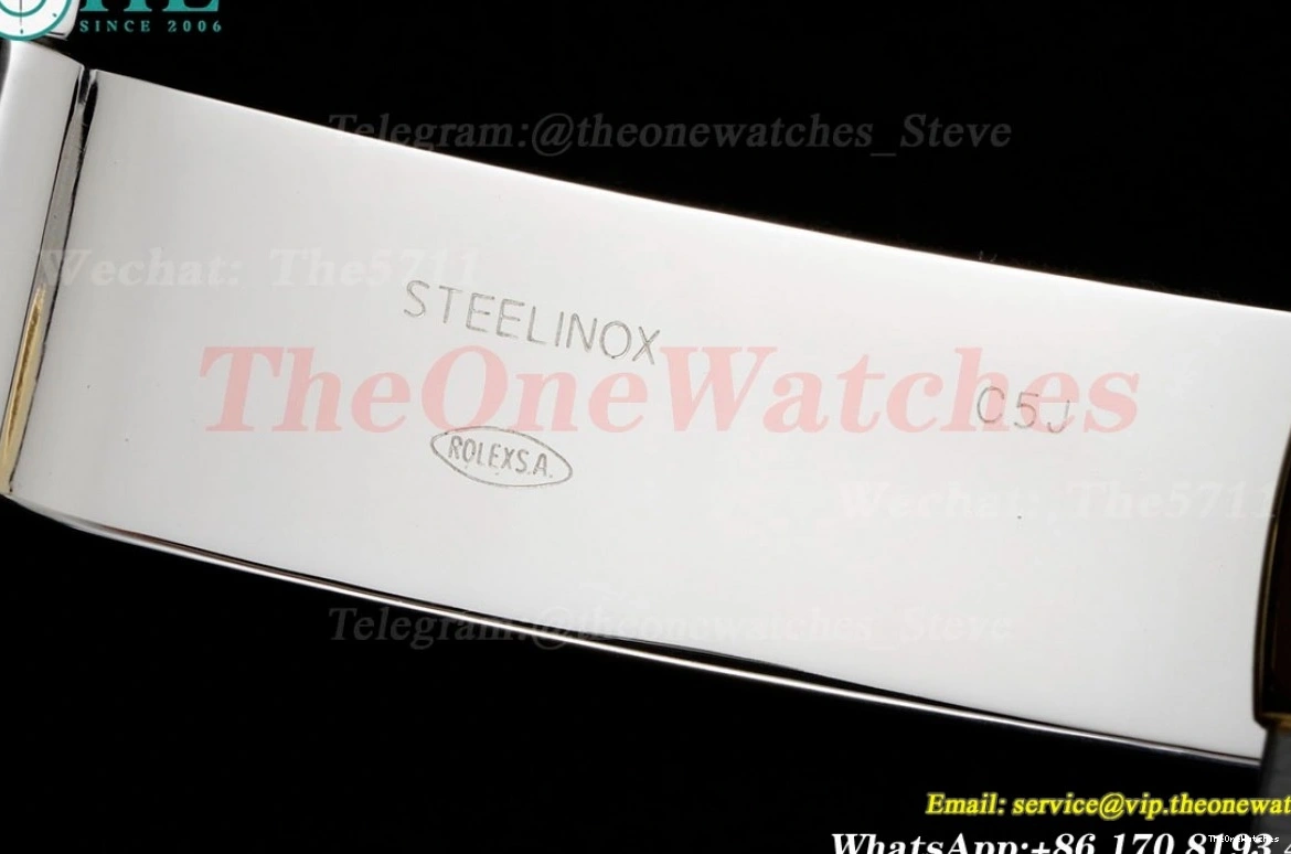 Oyster 326933 FNF YG SS Stk SkyDweller A9001 42mm White 1220